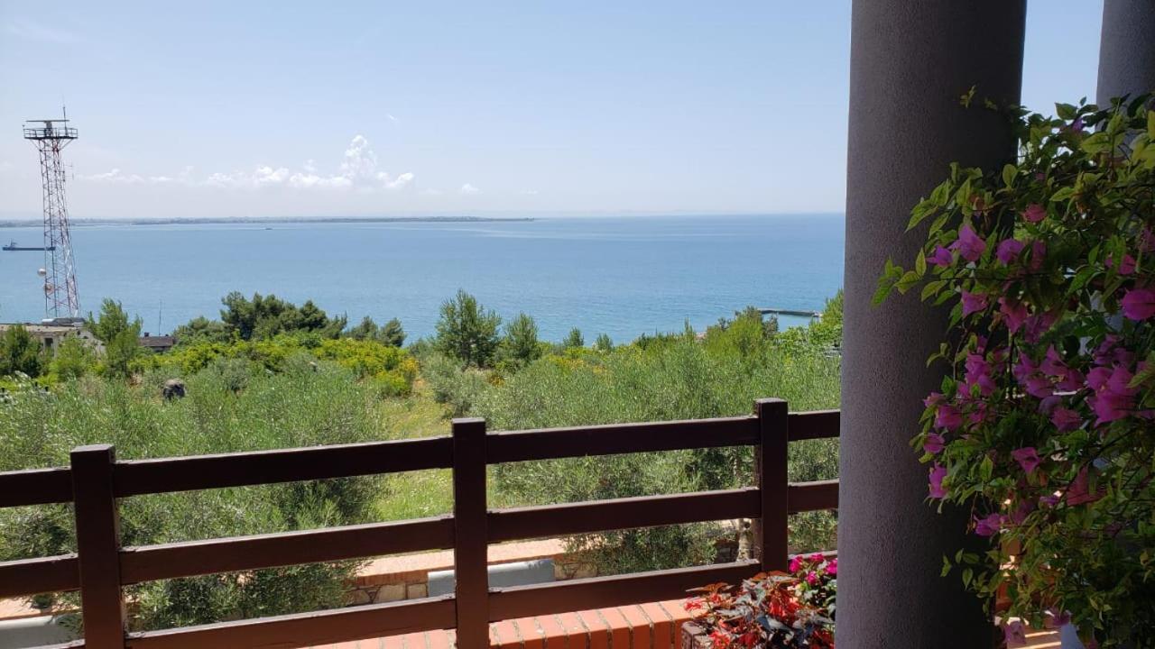 Hotel Brifs Shëngjin Dış mekan fotoğraf