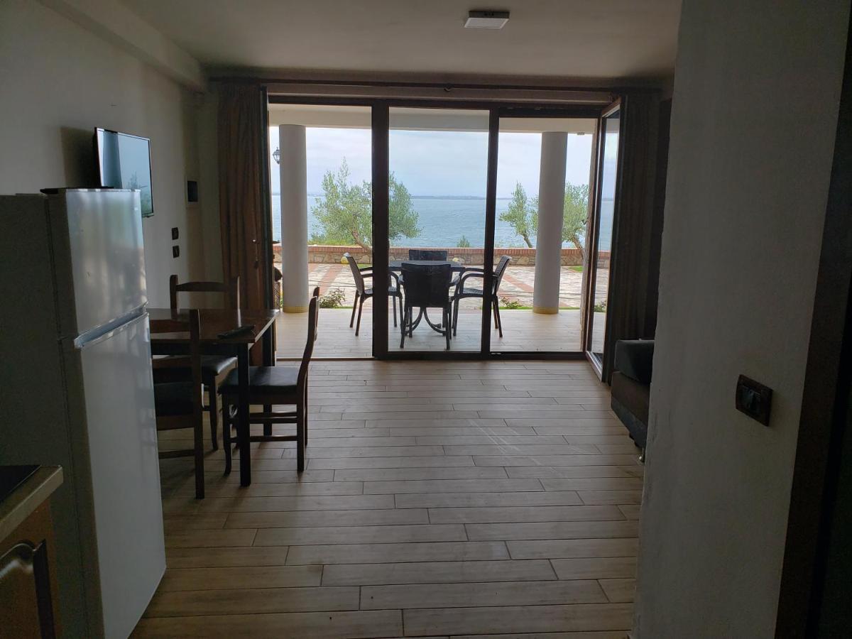 Hotel Brifs Shëngjin Dış mekan fotoğraf