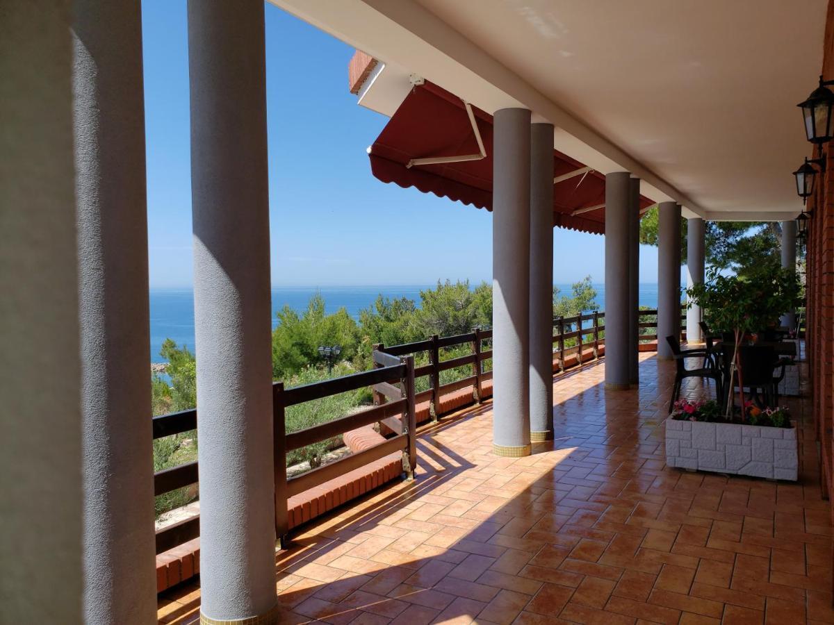 Hotel Brifs Shëngjin Dış mekan fotoğraf