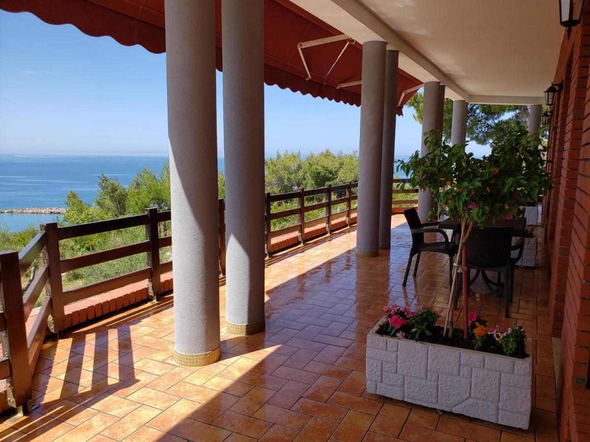 Hotel Brifs Shëngjin Dış mekan fotoğraf